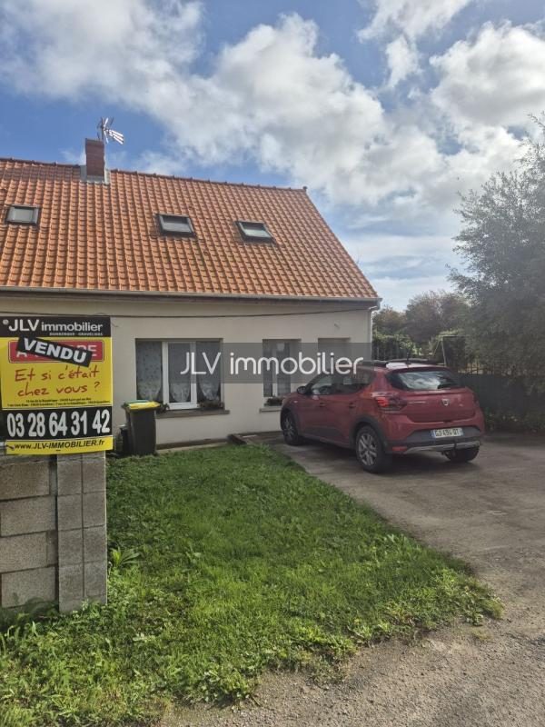 Maison à vendre à Cappelle-Brouck, 81 m²