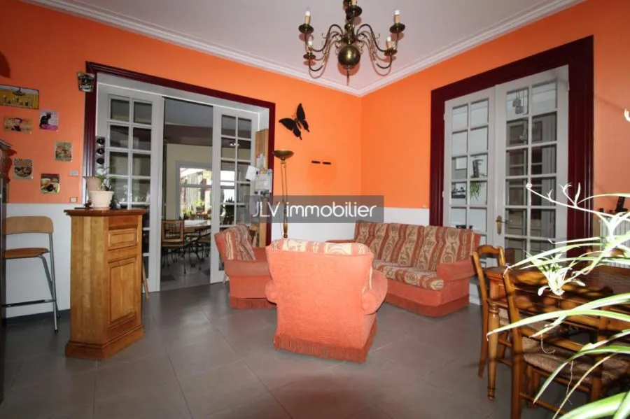 Maison à vendre à Hondschoote, 274 m²