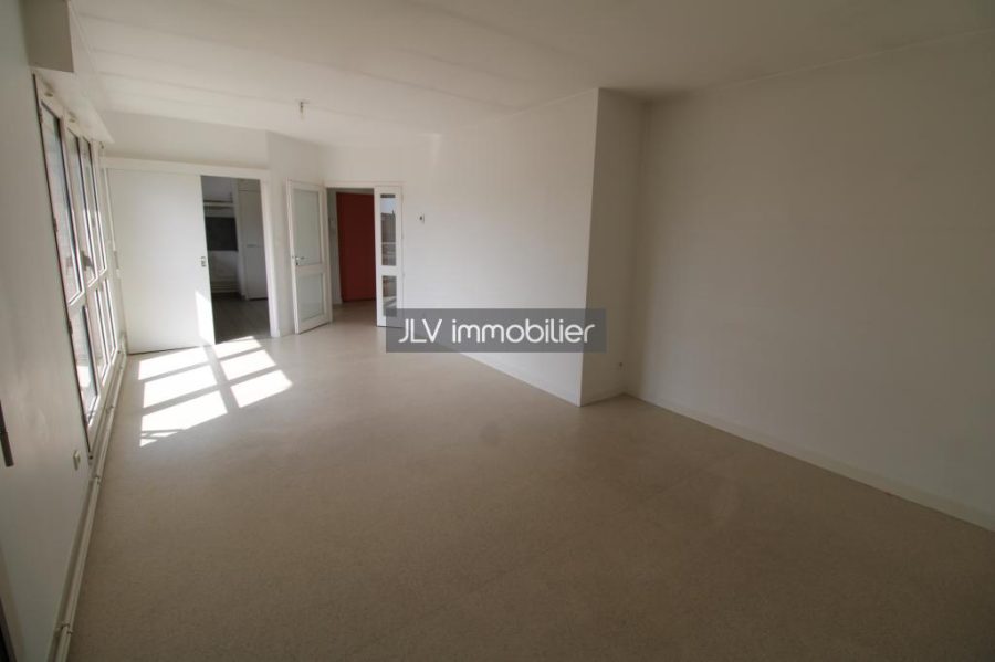 Immeuble à vendre à Saint-Pol-sur-Mer, 736 m² — photo 6