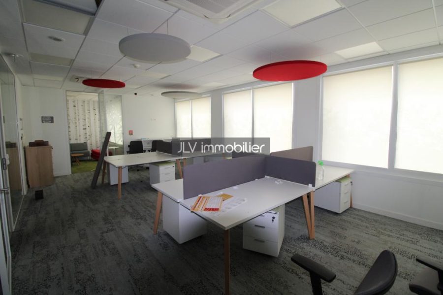 Immeuble à vendre à Saint-Pol-sur-Mer, 736 m² — photo 2