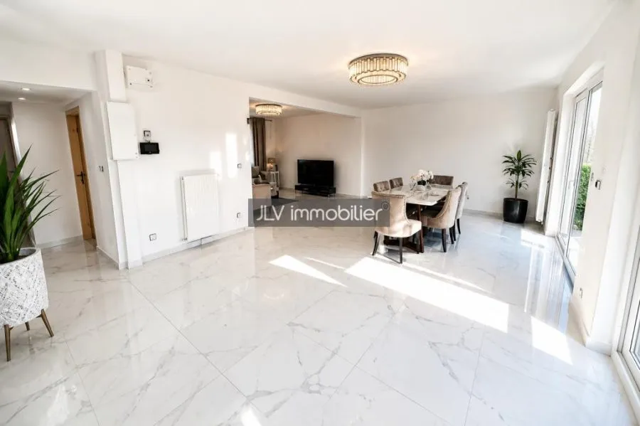 Maison à vendre à Dunkerque, 130 m²