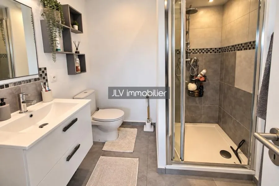 Immeuble à vendre à Loon-Plage, 218 m² — photo 5
