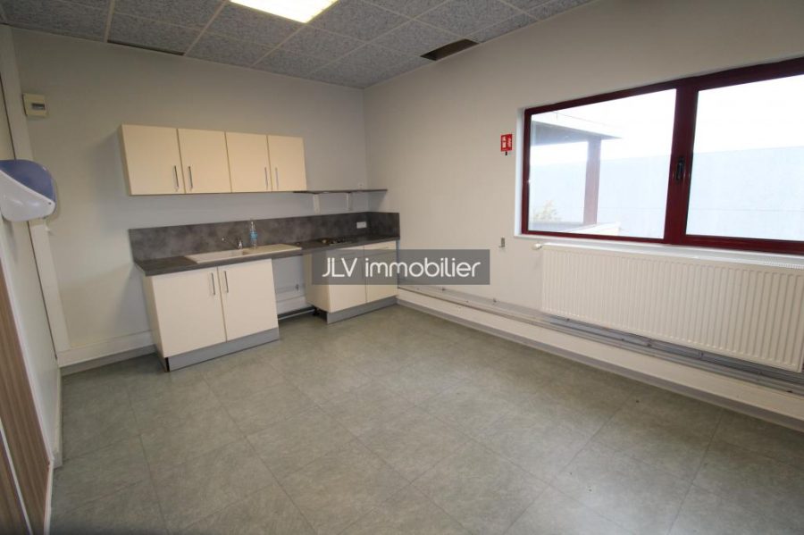 Local commercial à louer à Bergues, 192 m² — photo 6