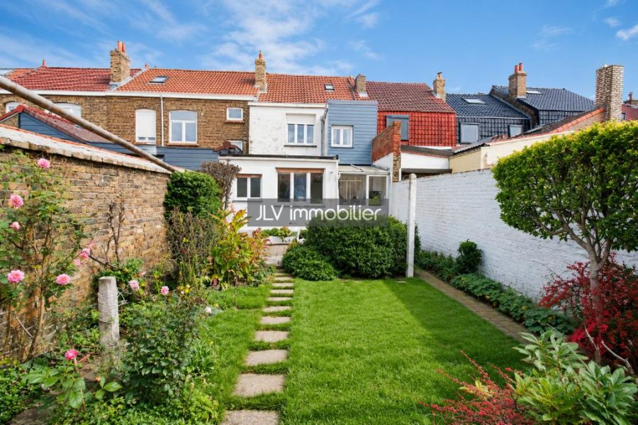 Immeuble à vendre à Saint-Pol-sur-Mer, 112 m²