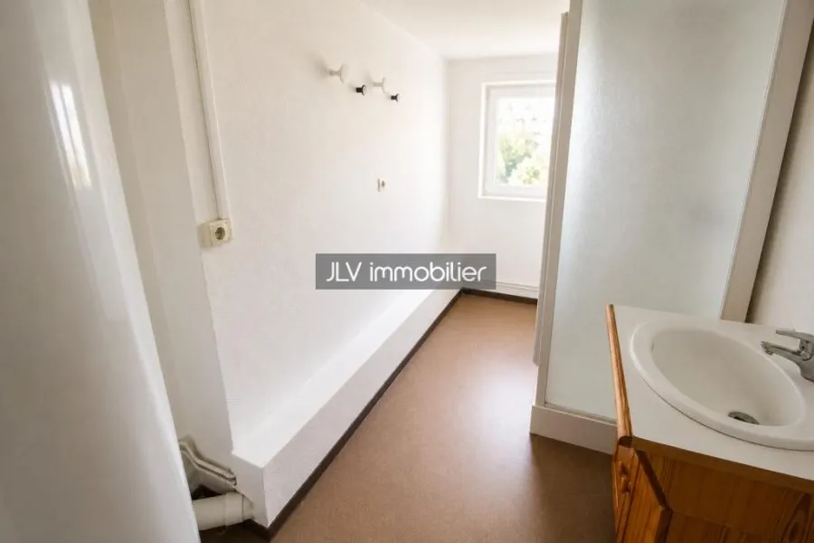 Immeuble à vendre à Watten, 200 m² — photo 3