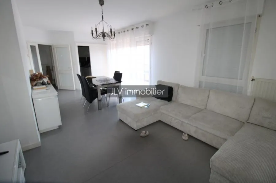 Immeuble à vendre à Saint-Pol-sur-Mer, 736 m² — photo 9