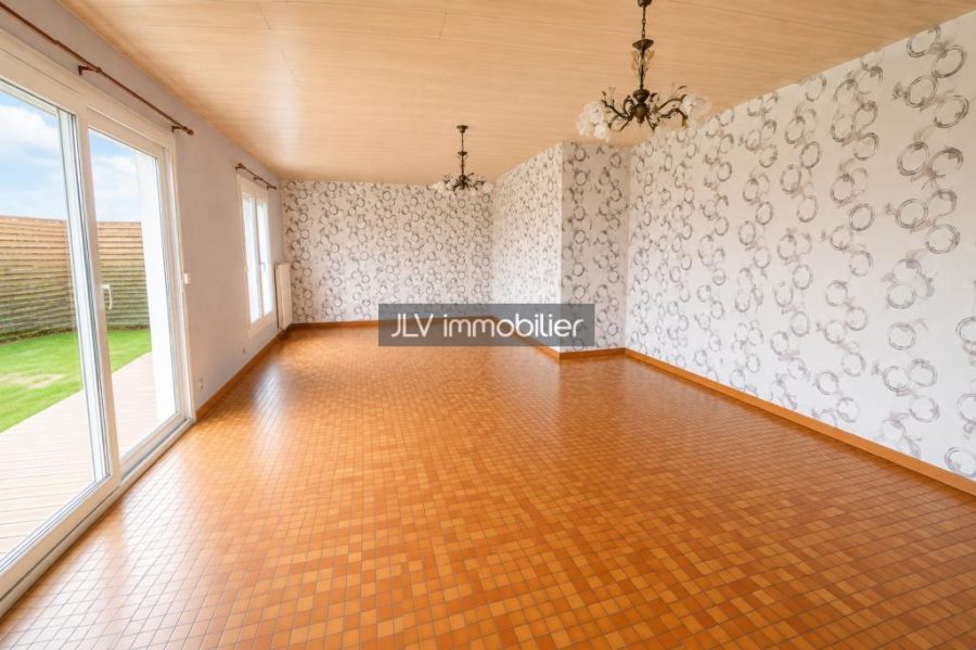 Maison à vendre à Loon-Plage, 92 m²