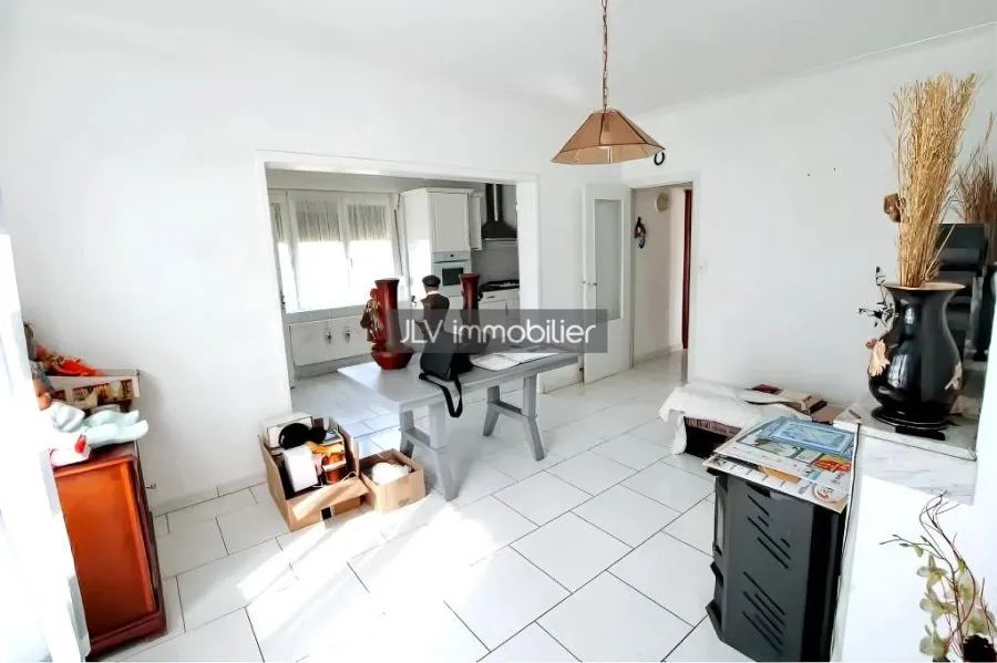 Maison à vendre à Cappelle-la-Grande, 147 m²